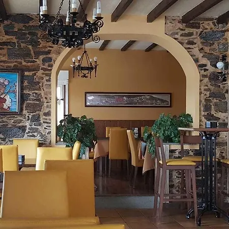 Πανσιόν O Forno